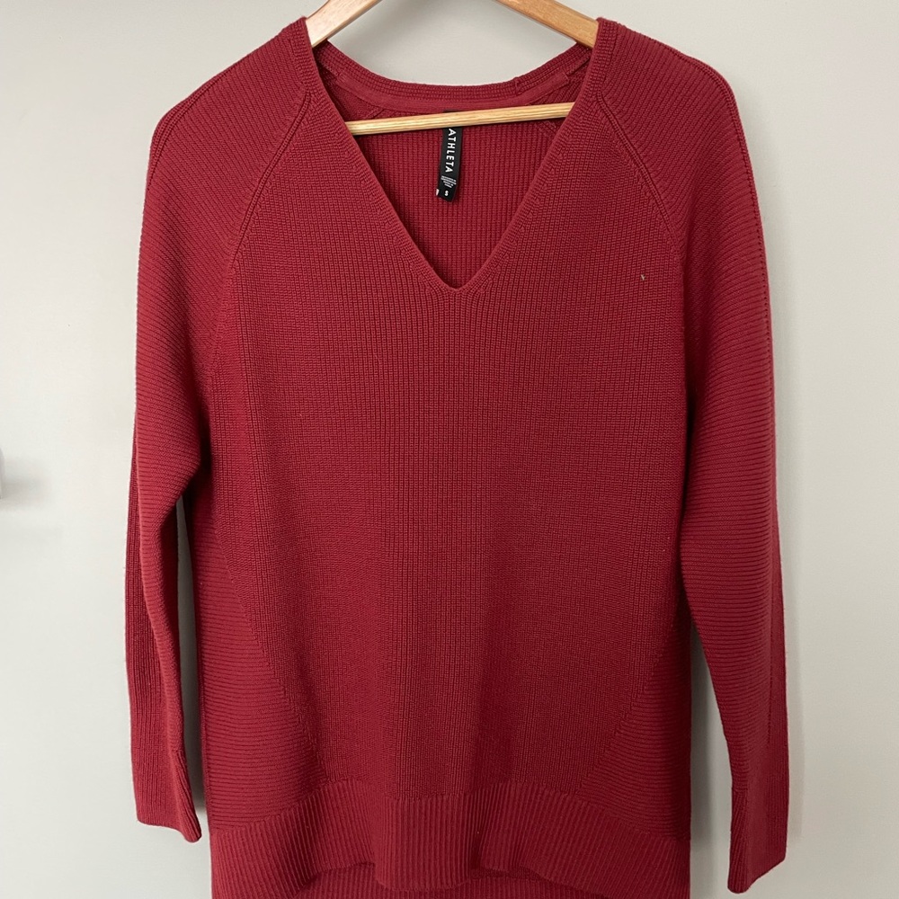 Athleta sweater Size Small